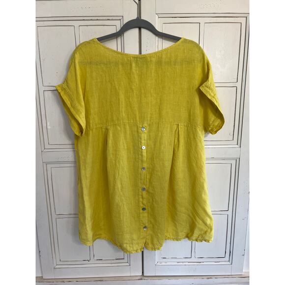 Terzo Millennio size medium yellow linen blouse top short buttons in back Italy - Picture 3 of 4